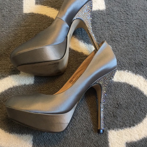 Steve Madden - Picture 7 of 7